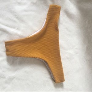 Gold swim bottom (NWOT)